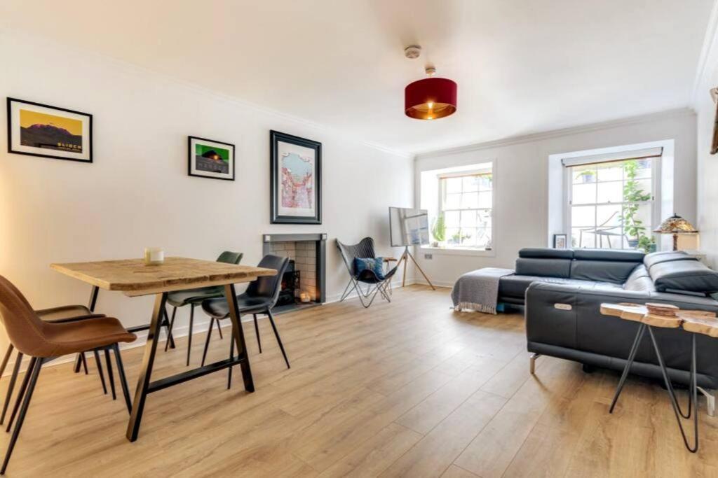 Lovely 2 Bedroom Garden Flat In Trendy West End 글라스고 외부 사진